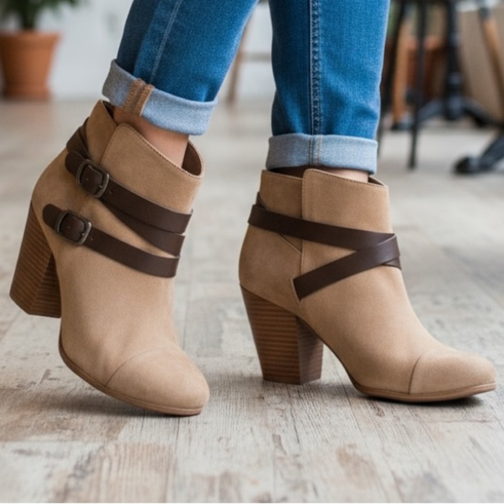 Carlos Santana ankle boots